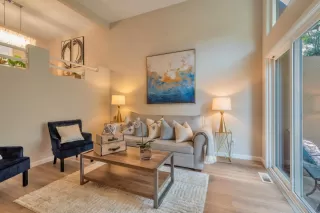 Photo #3: ML82003313 Listing 