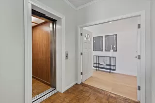 Photo #3: ML82003423 Listing 