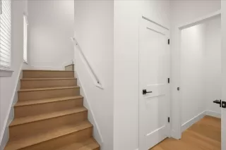 Photo #3: ML82003442 Listing 