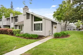 Photo #1: ML82003510 Listing 