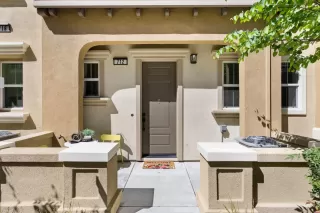 Photo #2: ML82003536 Listing