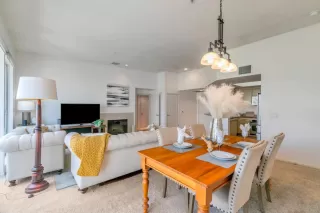 Photo #5: ML82003642 Listing