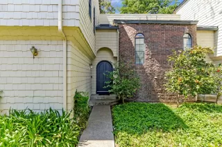 Photo #2: ML82003713 Listing