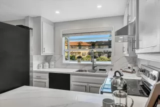 Photo #3: ML82003809 Listing