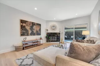 Photo #6: ML82003809 Listing