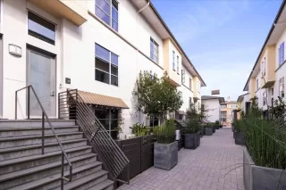 Photo #6: ML82003837 Listing 