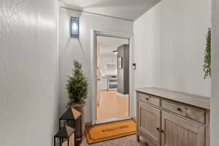 Photo #2: ML82003840 Listing