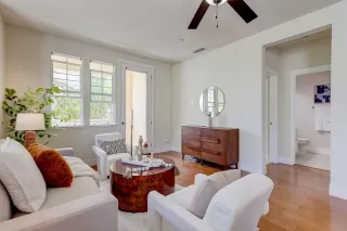 Photo #3: ML82003917 Listing