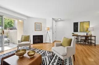 Photo #3: ML82003936 Listing 