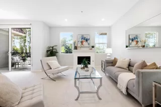 Photo #3: ML82003941 Listing