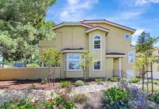 Photo #1: ML82003946 Listing