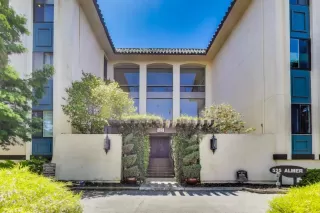 More Details about MLS # ML82003960 : 525 ALMER RD 302