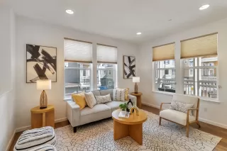 Photo #3: ML82003983 Listing 