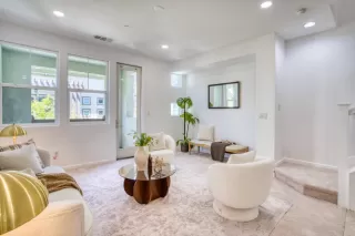 Photo #3: ML82003994 Listing