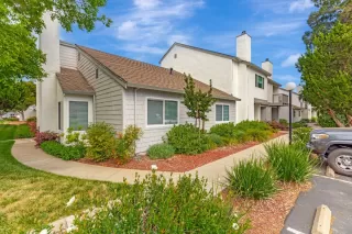 Photo #2: ML82004000 Listing