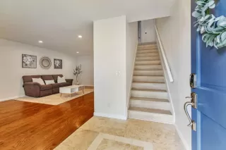 Photo #4: ML82004000 Listing