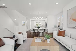 Photo #6: ML82004029 Listing