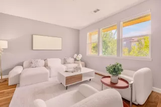 Photo #5: ML82004050 Listing 