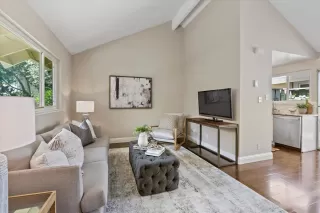 Photo #2: ML82004069 Listing