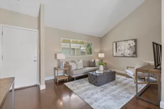 Photo #3: ML82004069 Listing