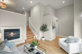 Photo #6: ML82004175 Listing