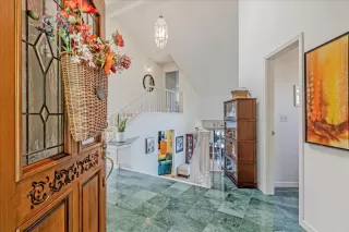 Photo #3: ML82004192 Listing 