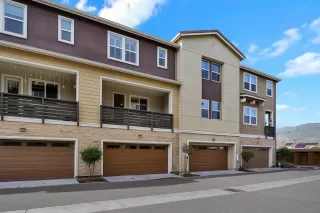 Photo #5: ML82004203 Listing 