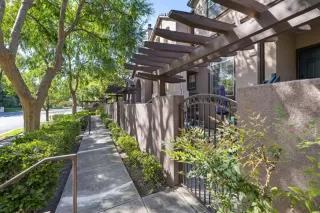 Photo #5: ML82004280 Listing