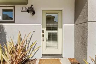 Photo #2: ML82004318 Listing