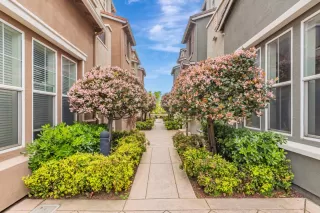 Photo #4: ML82004357 Listing