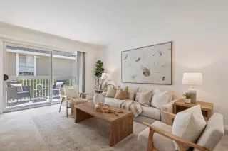 Photo #4: ML82004403 Listing 