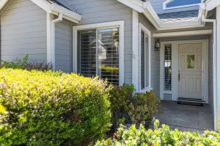 Photo #6: ML82004453 Listing