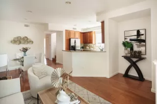 Photo #3: ML82004488 Listing