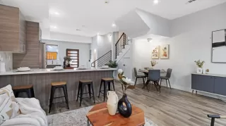 Photo #3: ML82004498 Listing