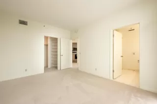 Photo #4: ML82004517 Listing