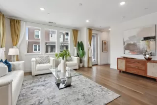 Photo #5: ML82004595 Listing 