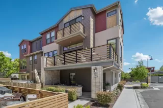 Photo #3: ML82004731 Listing