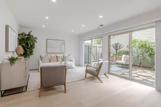 Photo #5: ML82004777 Listing 