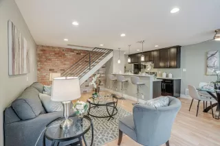 Photo #4: ML82004784 Listing 