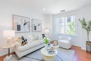 Photo #2: ML82004803 Listing 