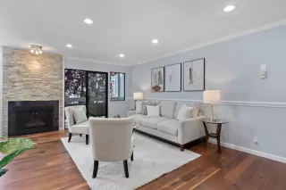 Photo #4: ML82004908 Listing 