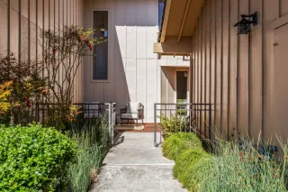 Photo #4: ML82004940 Listing 