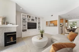 Photo #2: ML82004992 Listing 