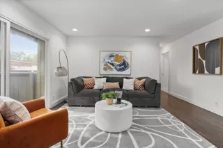 Photo #4: ML82005105 Listing 