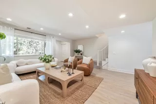 Photo #5: ML82005142 Listing 