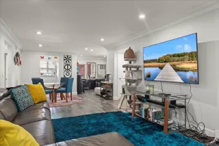 Photo #6: ML82005221 Listing 