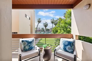 More Details about MLS # ML82005327 : 912 BEACH PARK BLVD 92