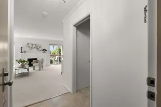 Photo #6: ML82005327 Listing