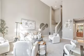 Photo #2: ML82005334 Listing 