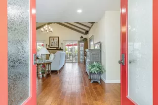 Photo #3: ML82005416 Listing 